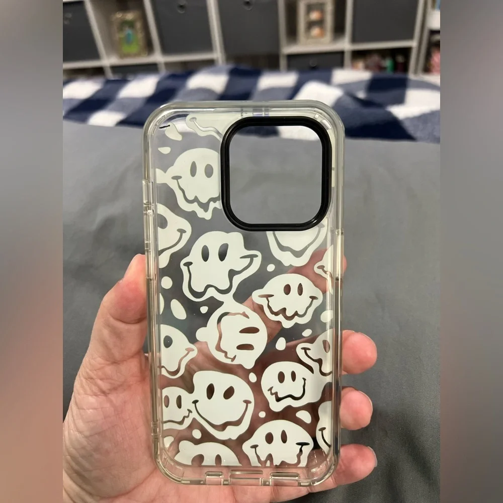 Mosnovo iPhone 14 Pro phone case lime green smiley faces